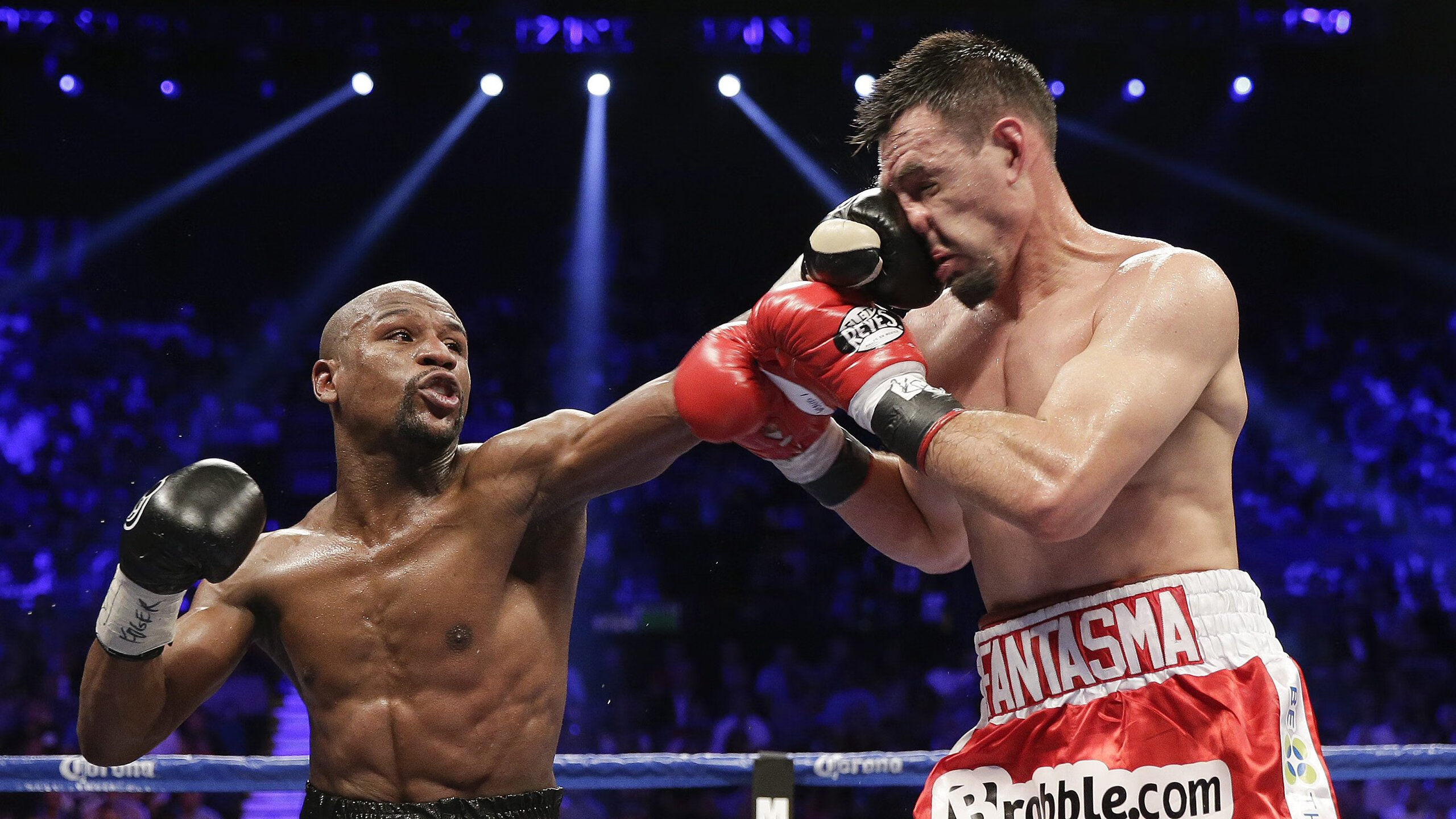 掩护质量直接影响进攻成功率，什么是掩护配合,其基本要求是什么